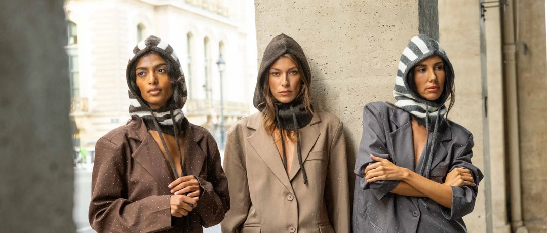 Accessoires femme Hiver 2026 : écharpes, foulards, mitaines et cagoules – Gold & Silver Paris