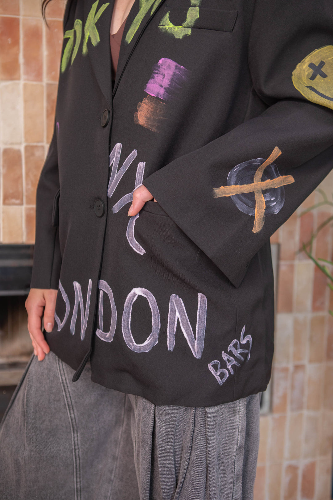 Blazer oversize graffitis Miya Manteaux et vestes