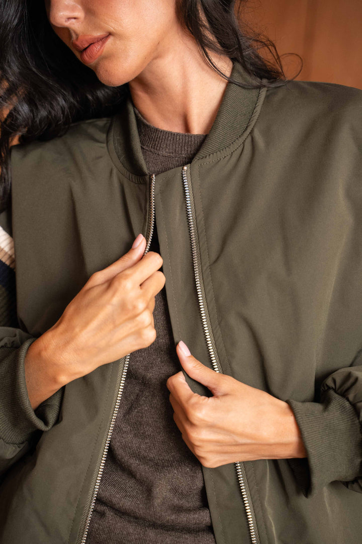 CK Jacket Emma - Army / Taille unique: 36 au 42 - Bombers