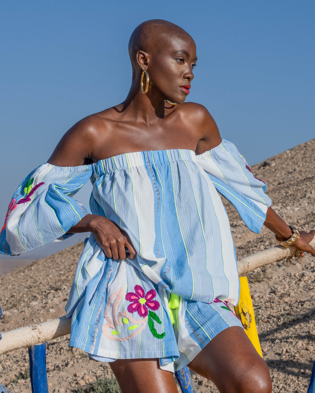 Ensemble Brodé Blouse & Short Sia - ensembles