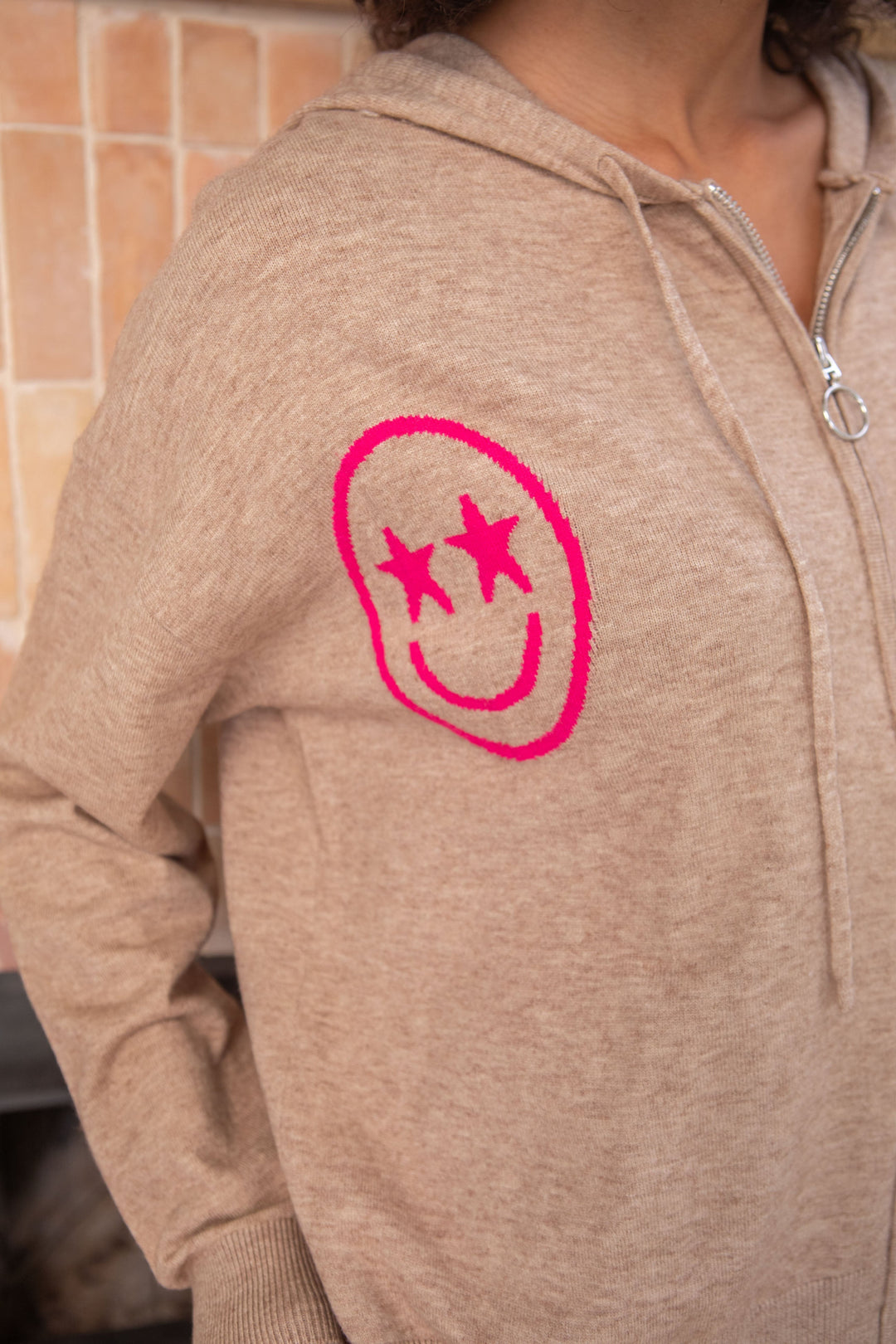 Gilet zippé smileys Jing Taille unique / Taupe gilets