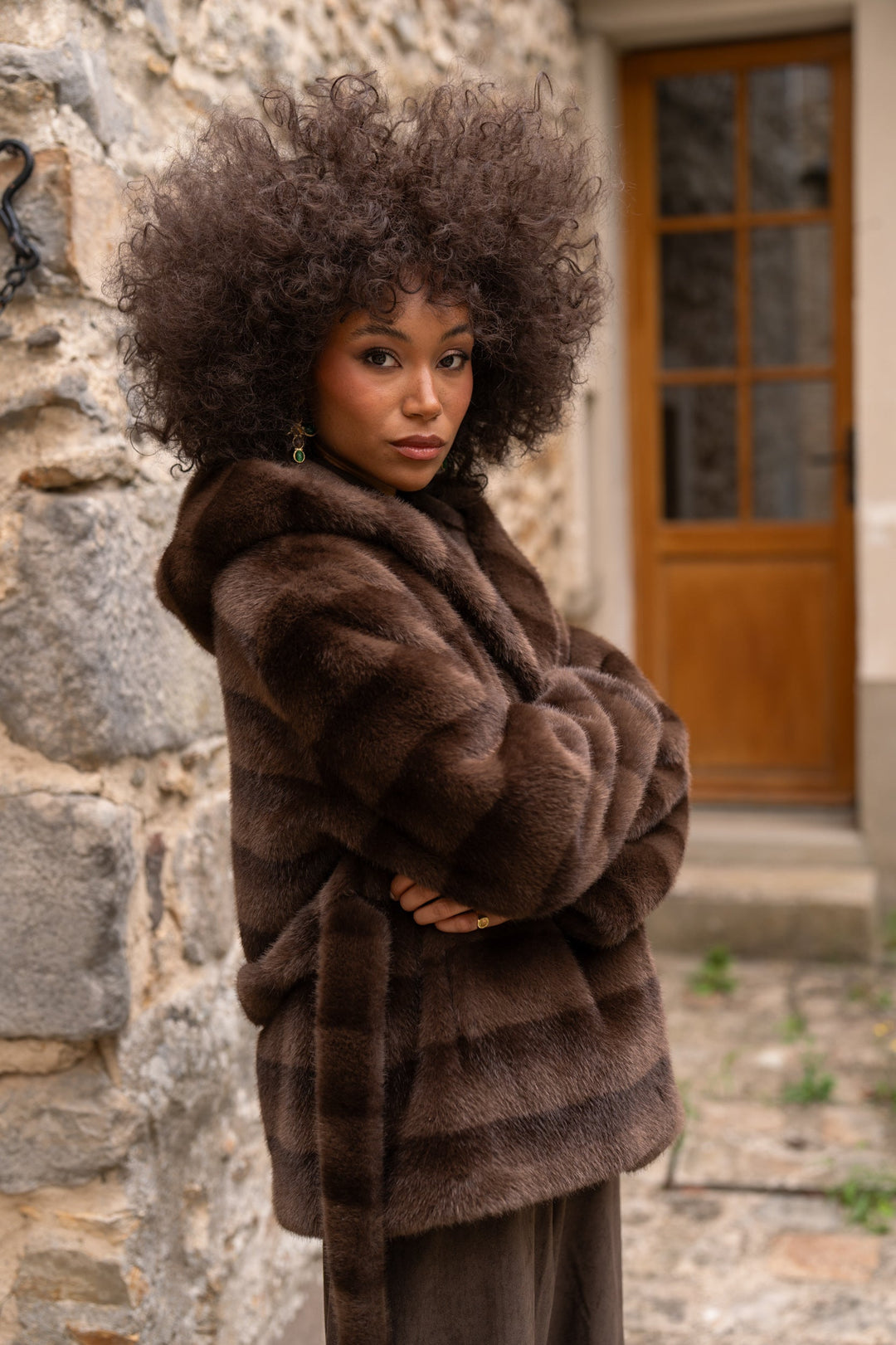 Manteau en fausse fourrure ceinturé Bonbon Manteaux