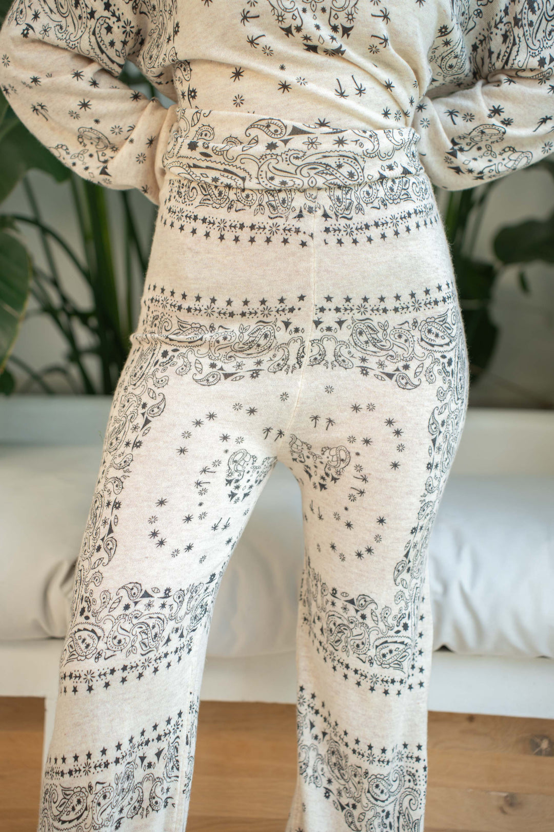 Pantalon en maille imprimé bandana Kaicy Pantalons