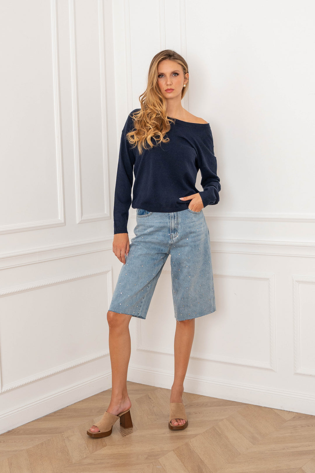 Pull à dos en dentelle Aurora 2706 - Taille unique: 36