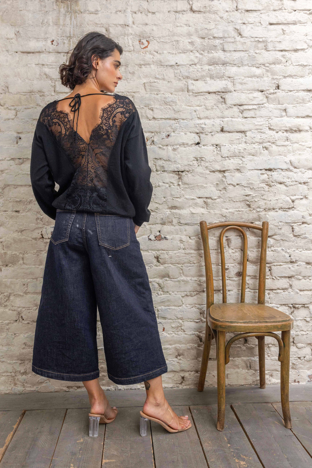 Pull à dos en dentelle Aurora 2706 - Taille unique: 36