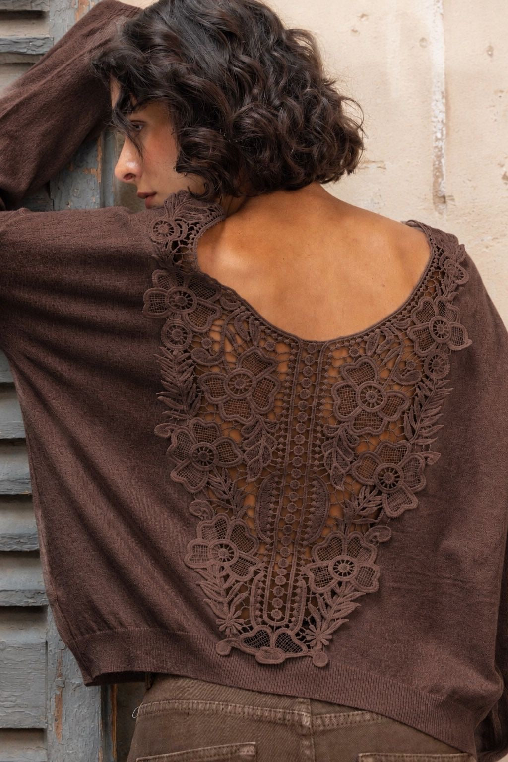 Pull avec dos en dentelle guipure Vanessa 2707 - Taille
