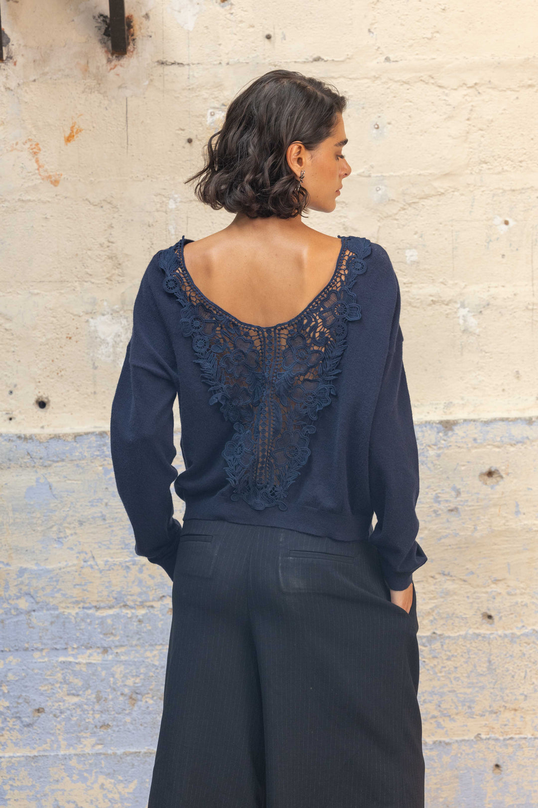 Pull avec dos en dentelle guipure Vanessa 2707 - Taille