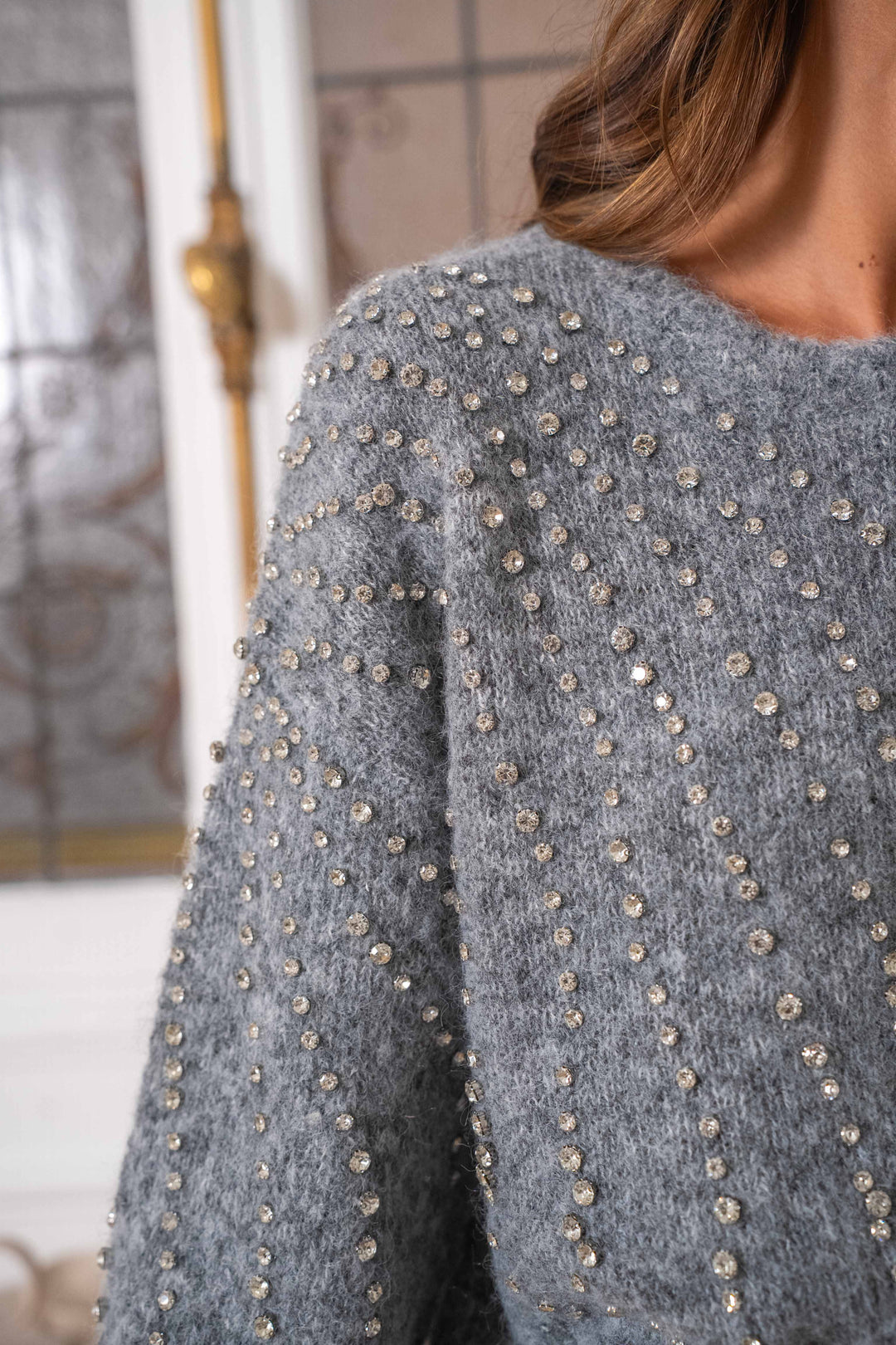Pull col rond avec strass Liv Taille unique / Gris pulls