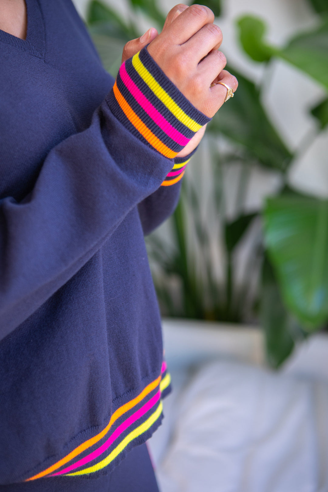 Pull col v éclairs Flash Taille unique / Marine pulls