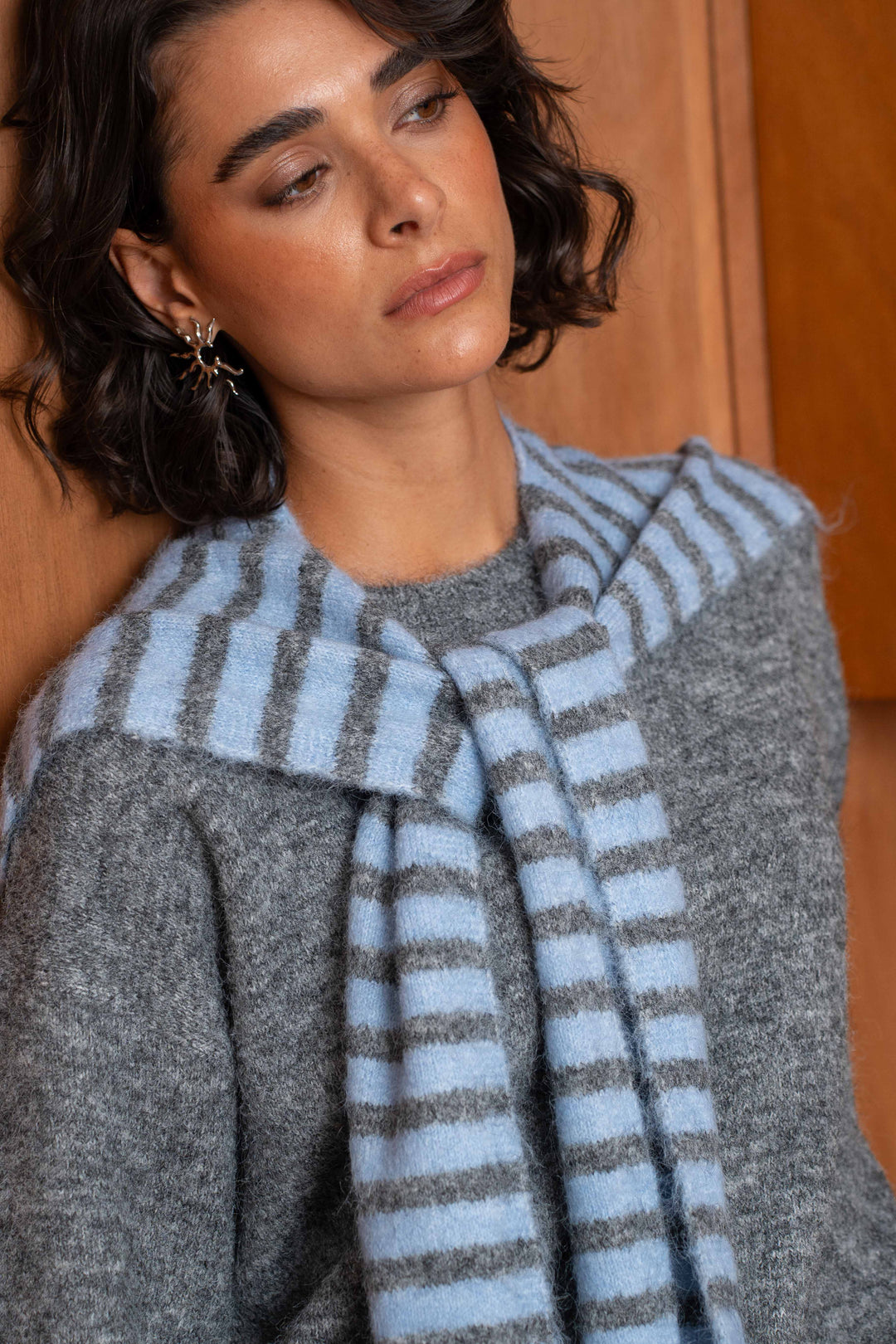 Pull en maille avec étole rayée assortie Ilona 2695