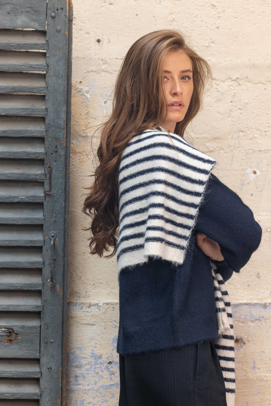 Pull en maille avec étole rayée assortie Ilona 2695