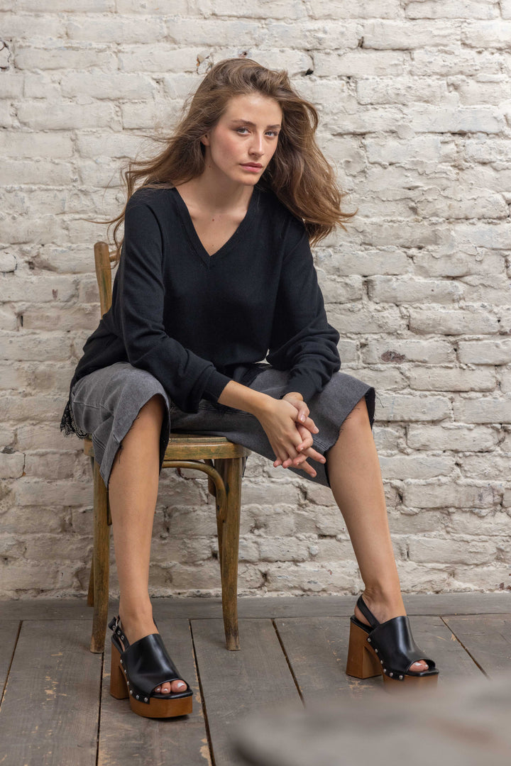Pull en maille et voile de dentelle Odessa 26017 - Taille