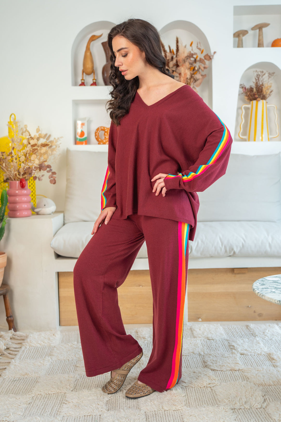 Pull oversize avec bandes arc en ciel Capucine Taille