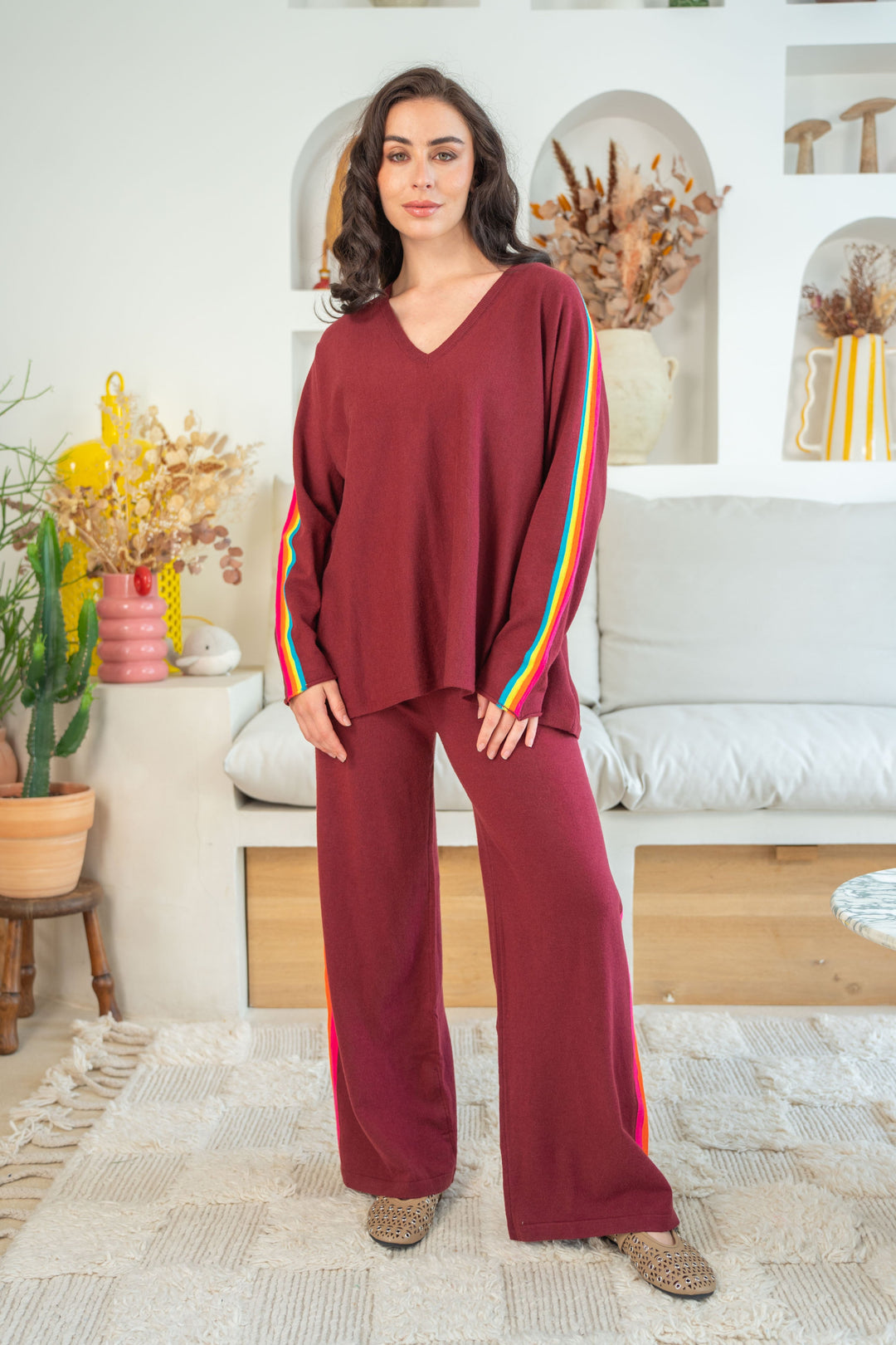 Pull oversize avec bandes arc en ciel Capucine Taille