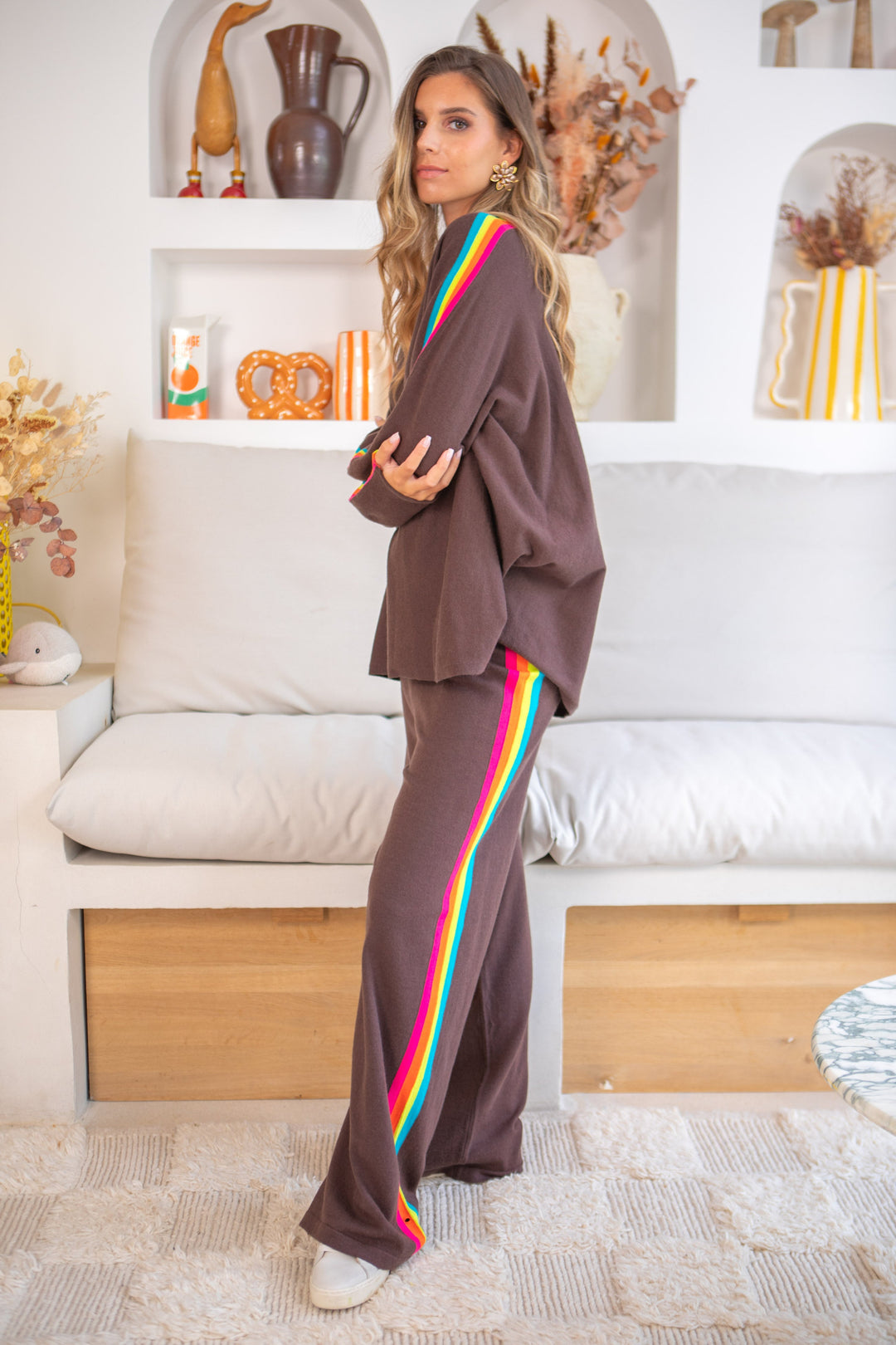 Pull oversize avec bandes arc en ciel Capucine Taille