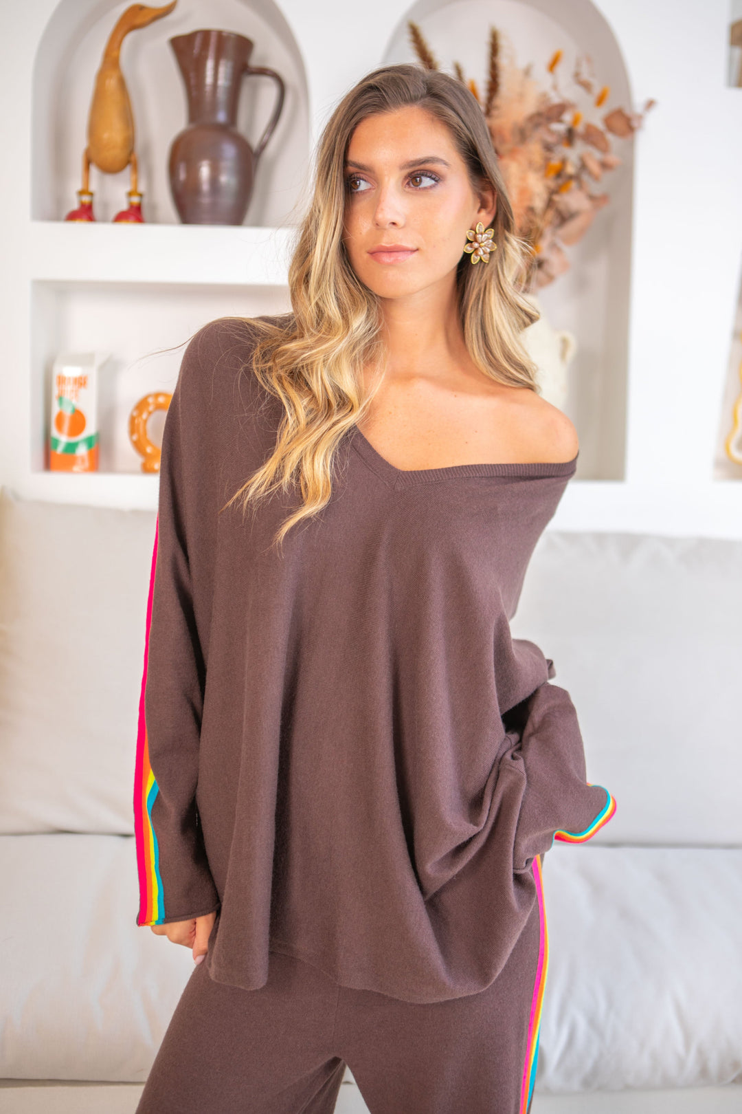 Pull oversize avec bandes arc en ciel Capucine Taille
