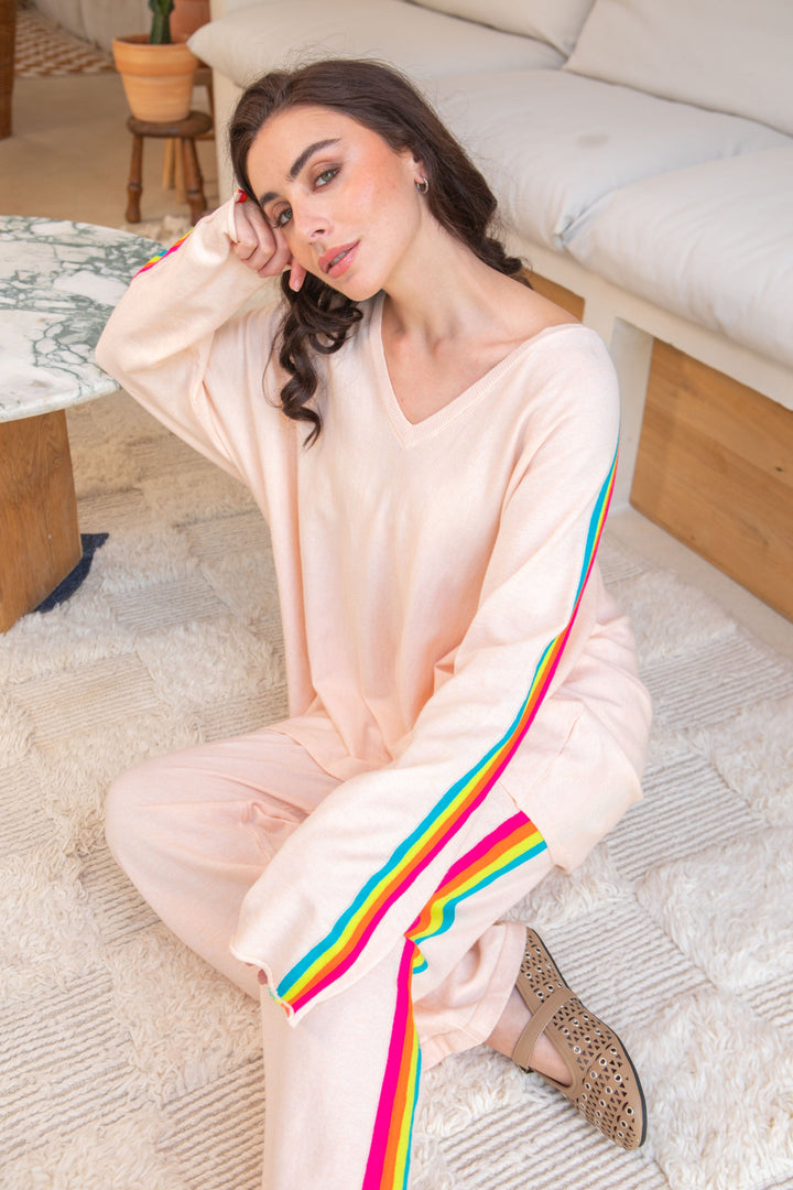 Pull oversize avec bandes arc en ciel Capucine Taille