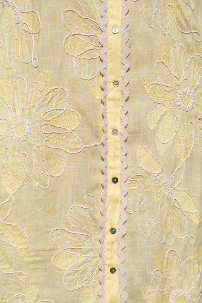 Robe chemise brodée fluide Bella - Taille unique: 36 au 42