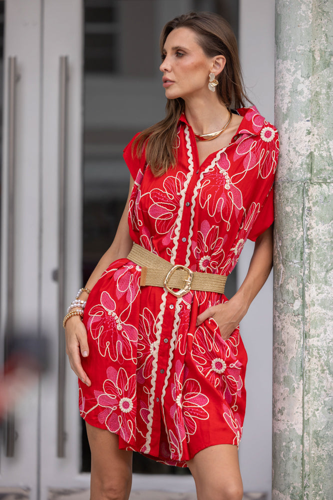 Robe chemise brodée fluide Bella - Taille unique: 36 au 42
