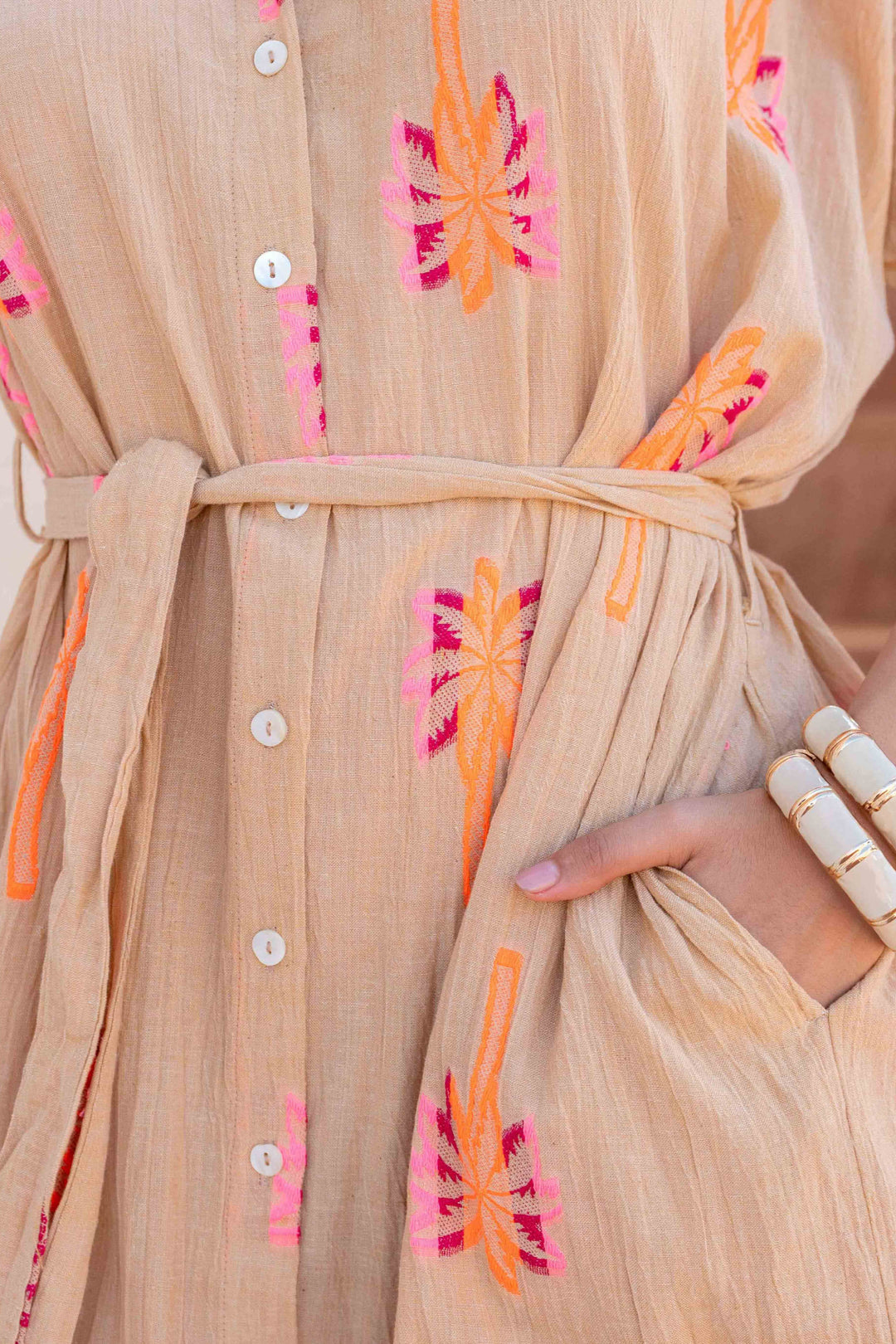 Robe Chemise Courte Brodée Naple - Taille unique / Beige