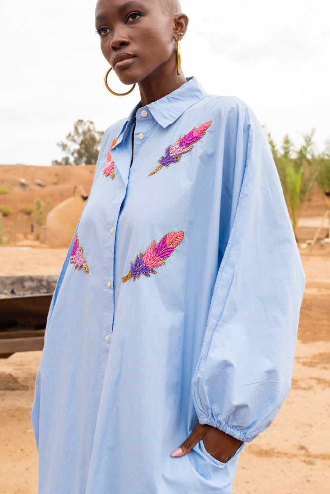 Robe chemise oversize brodée Melody - Taille unique: 36