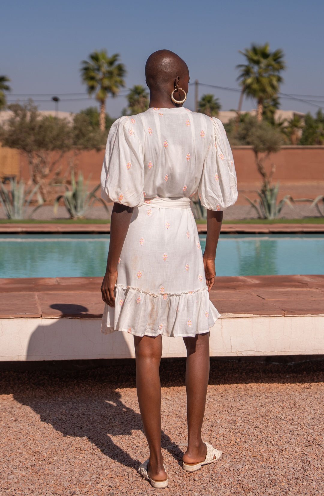 Robe Courte Boutonnée à Sequins Nimi - Robes