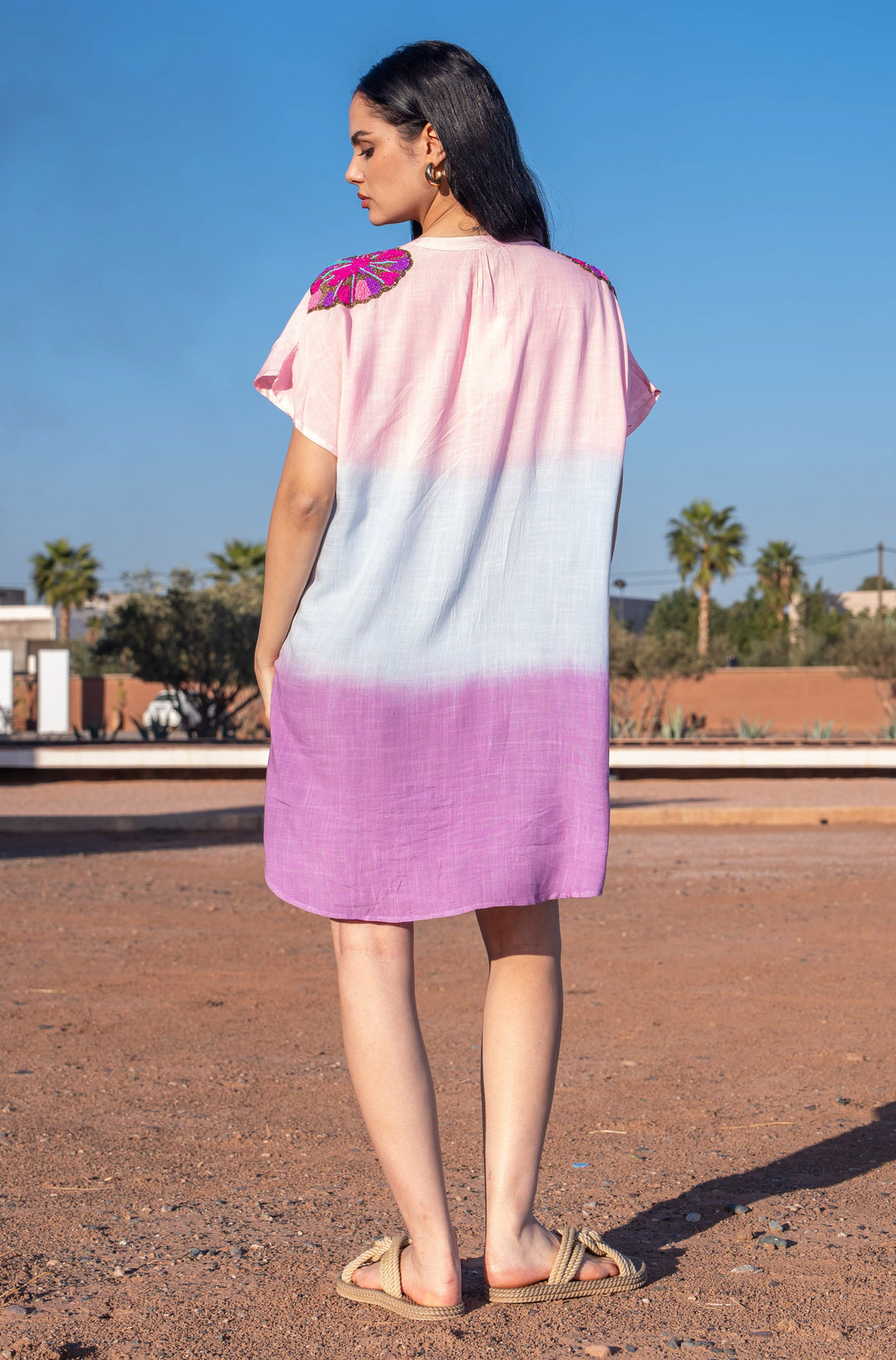 Robe Courte Fluide à Détails Brodés Juba - Taille unique: