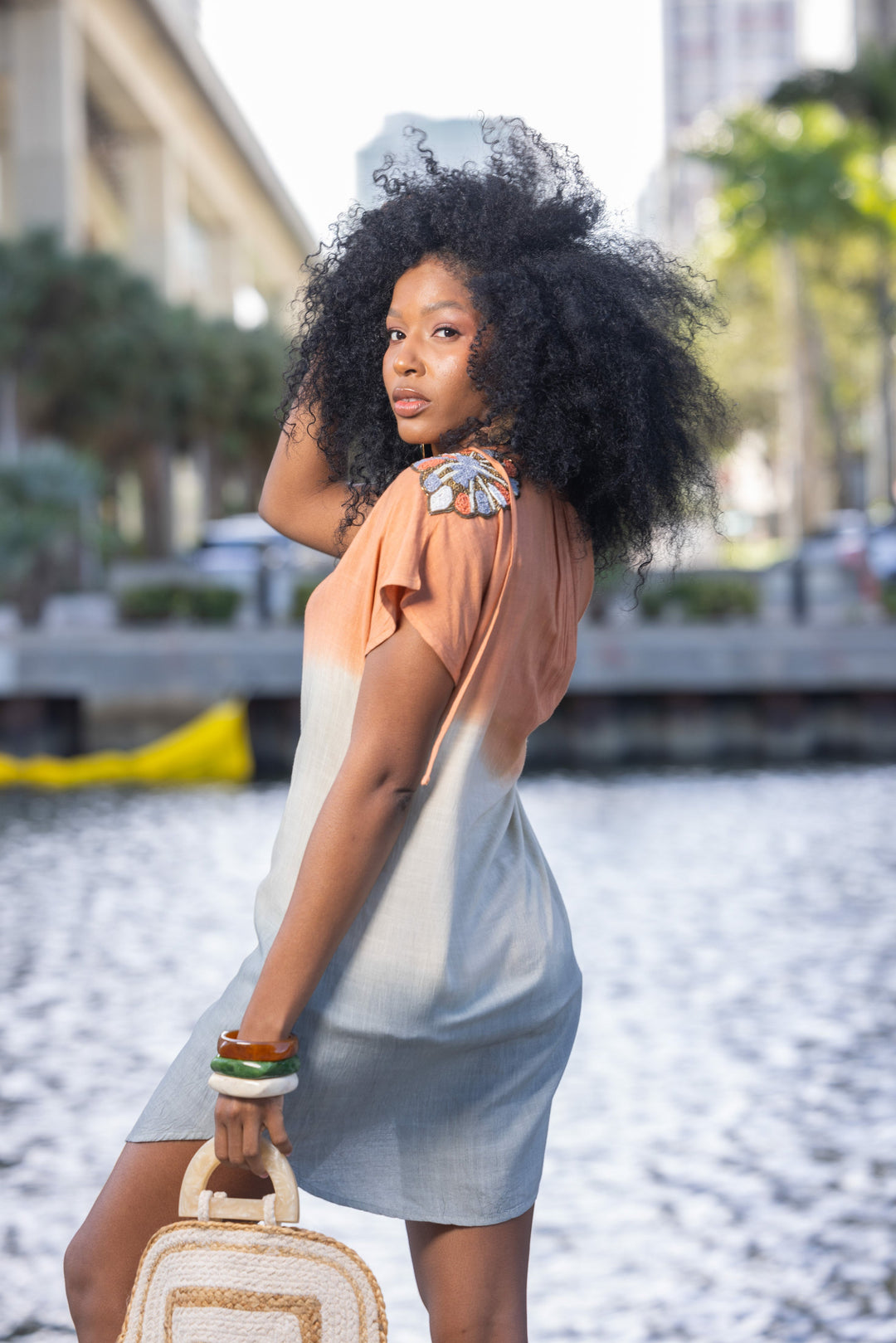 Robe Courte Fluide à Détails Brodés Juba - Taille unique: