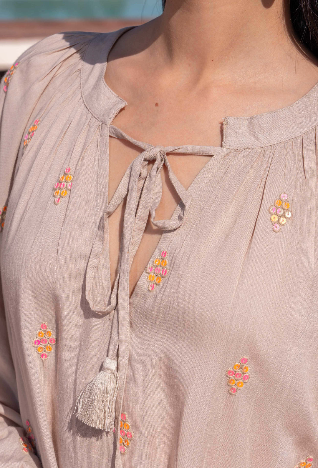 Robe Courte Fluide à Sequins Noko - Taille unique: 36 au 42