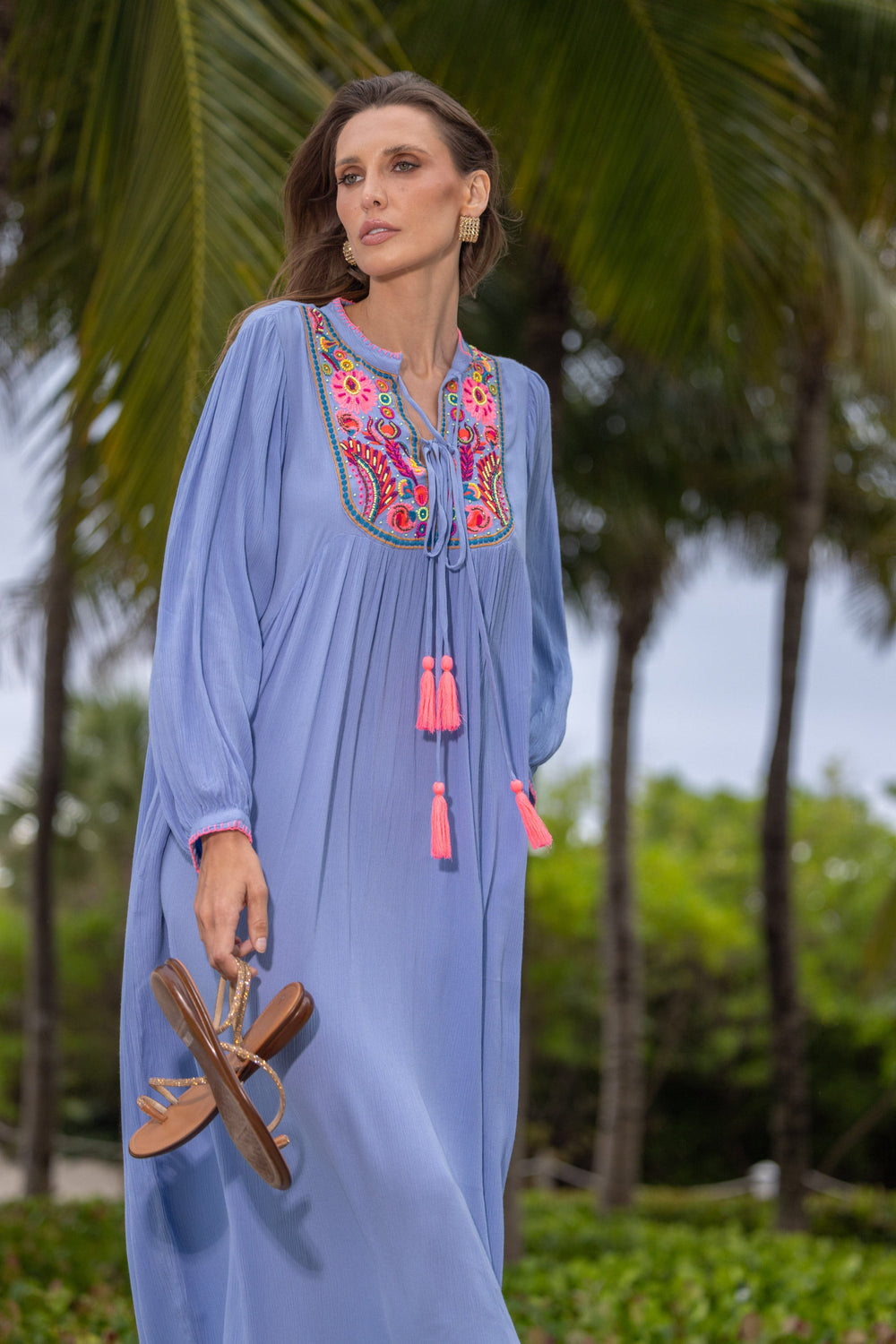 Robe Longue Brodée Bryana - Taille unique 36-42 / Bleu