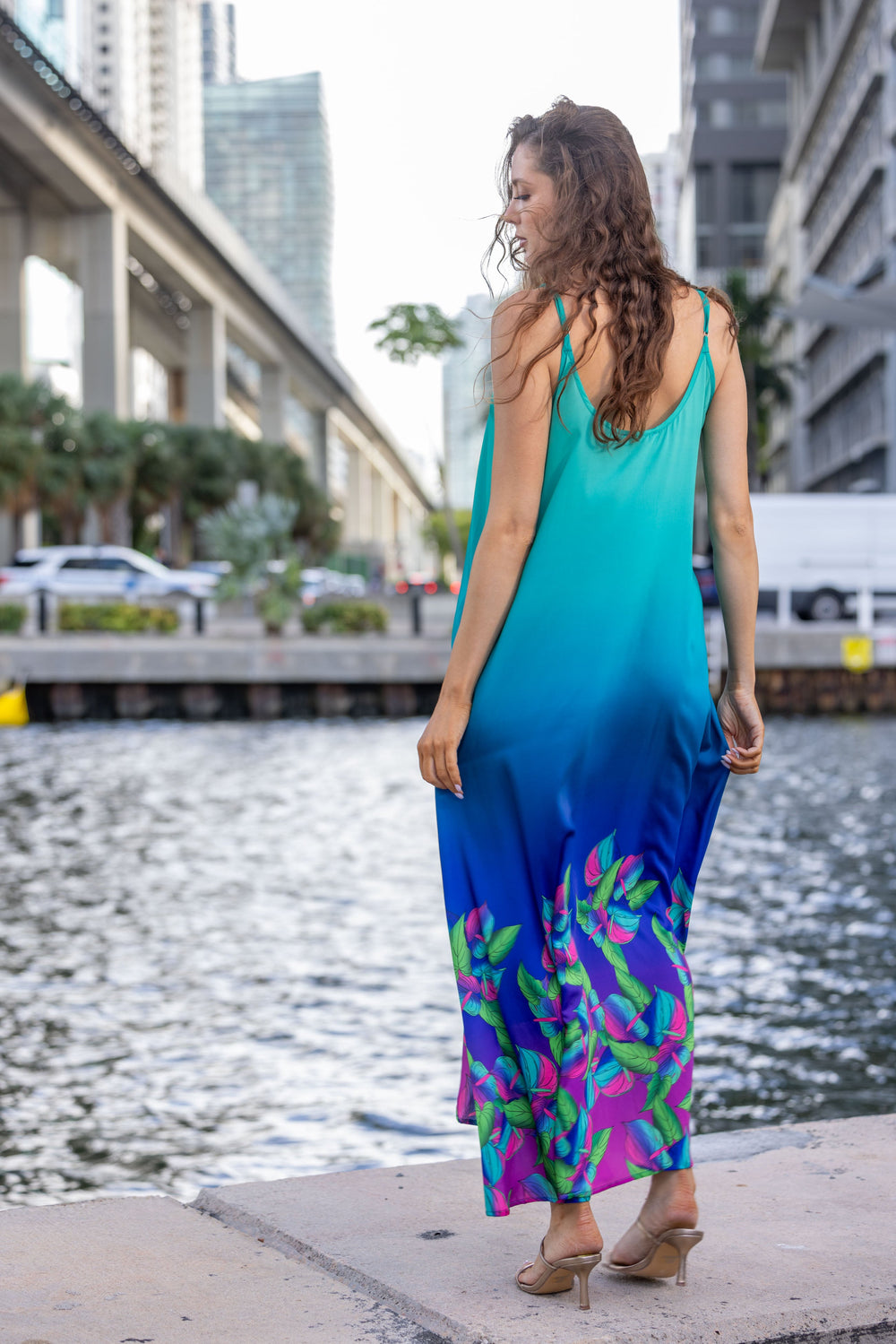 Robe Longue Fluide à Bretelles Melina - Robes