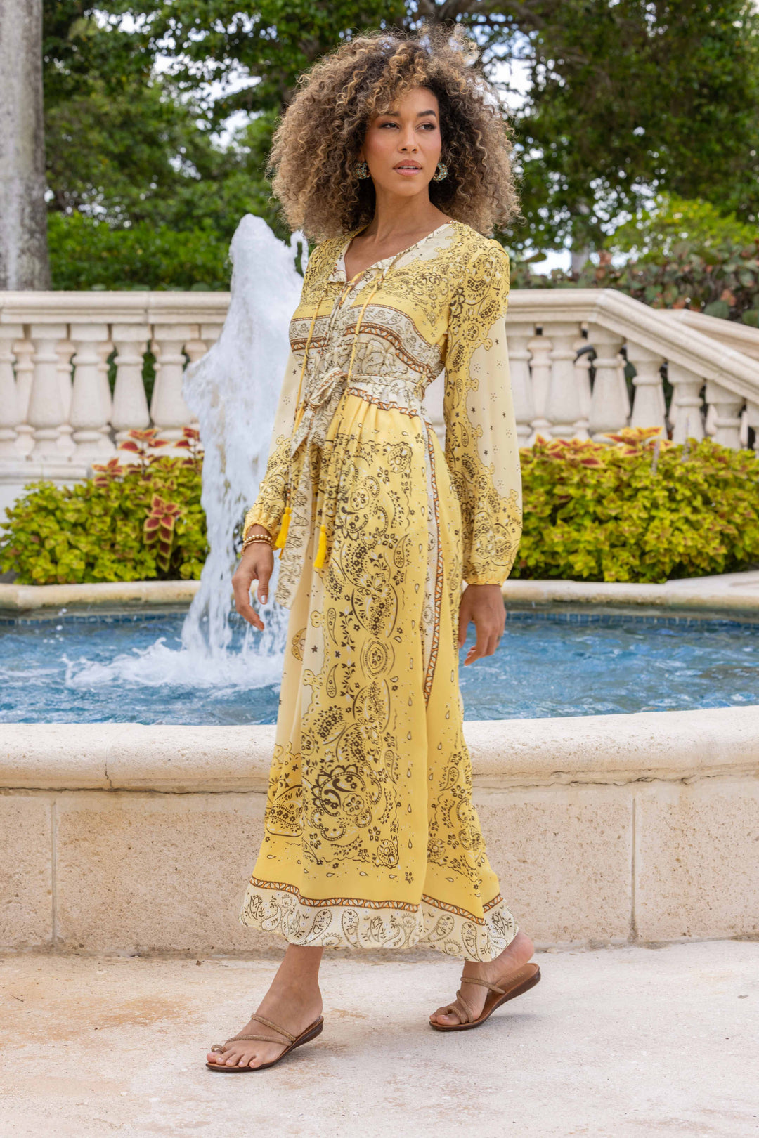 Robe Longue Imprimée Ceinturée Saya - Robes