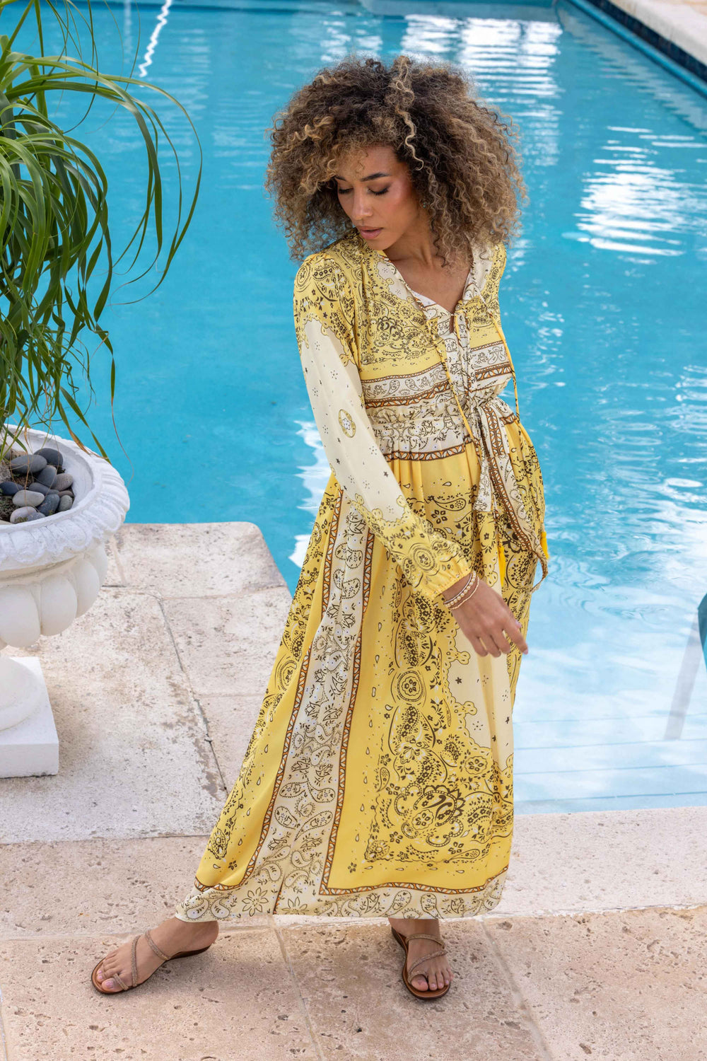 Robe Longue Imprimée Ceinturée Saya - Robes