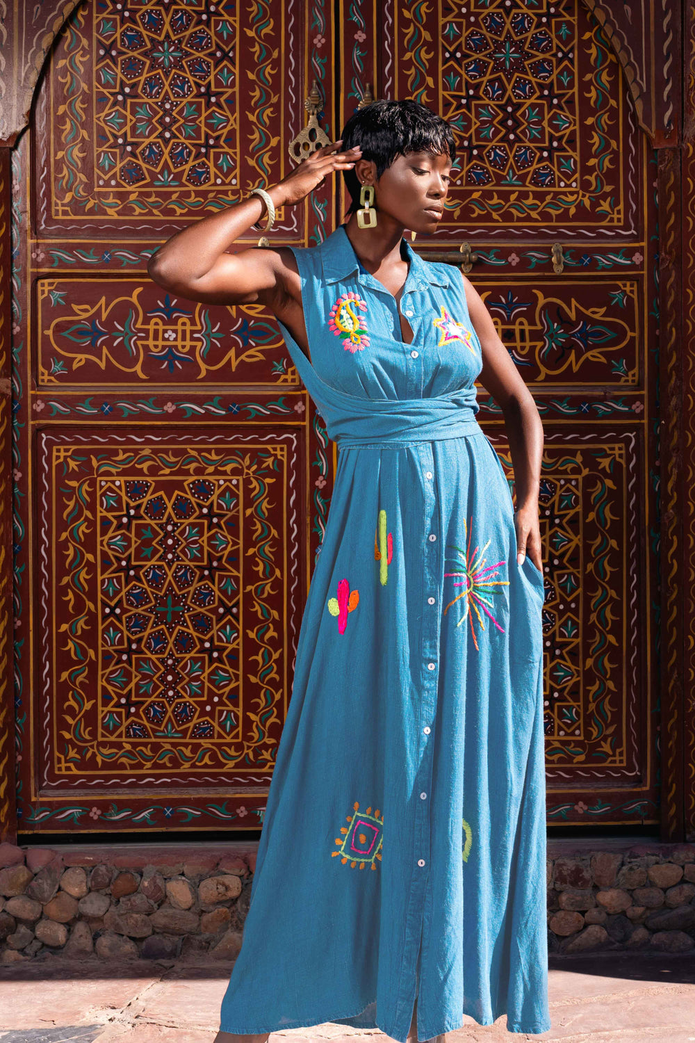 Robe Longue Sans Manches Brodée Sirene - Robes