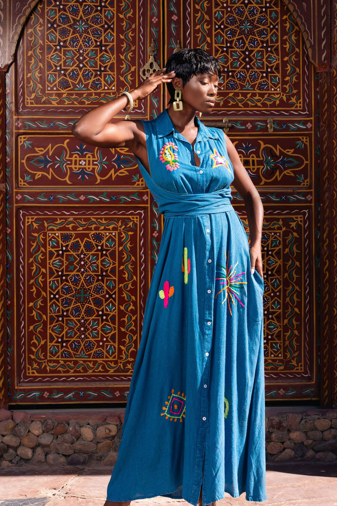 Robe Longue Sans Manches Brodée Sirene - Robes