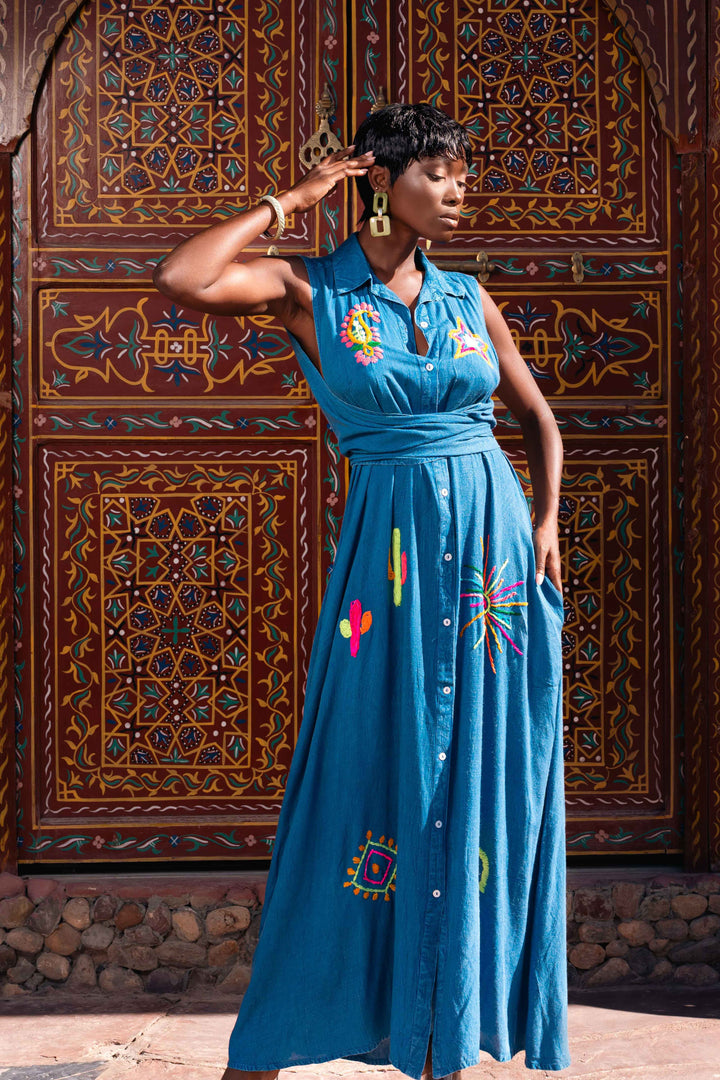 Robe Longue Sans Manches Brodée Sirene - Robes