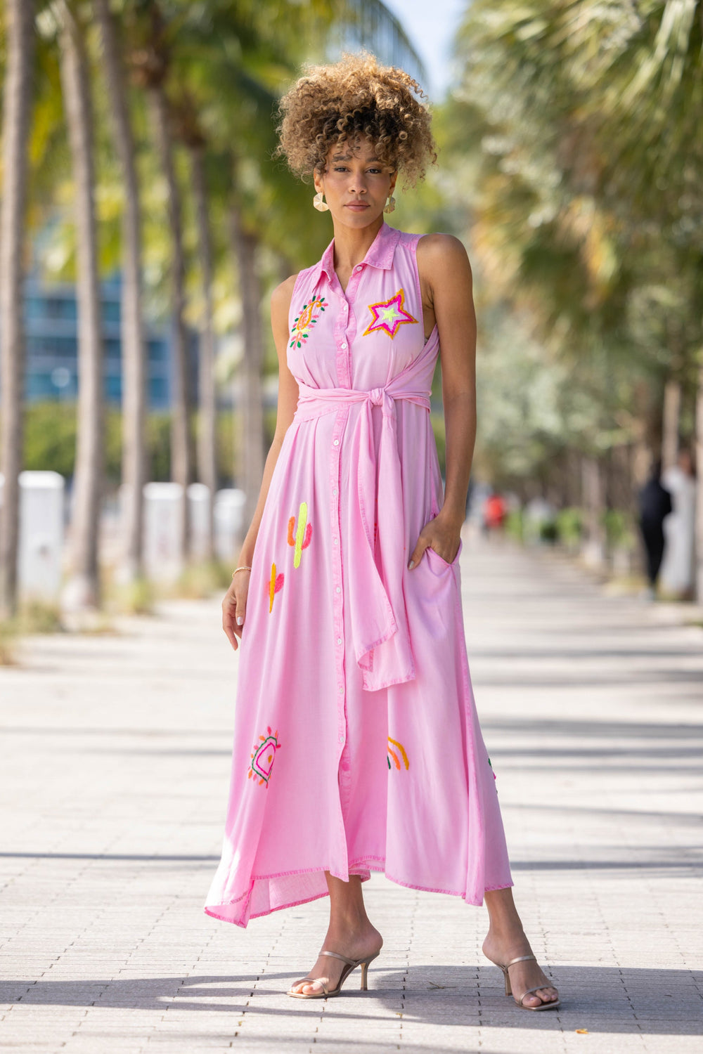 Robe Longue Sans Manches Brodée Sirene - Robes