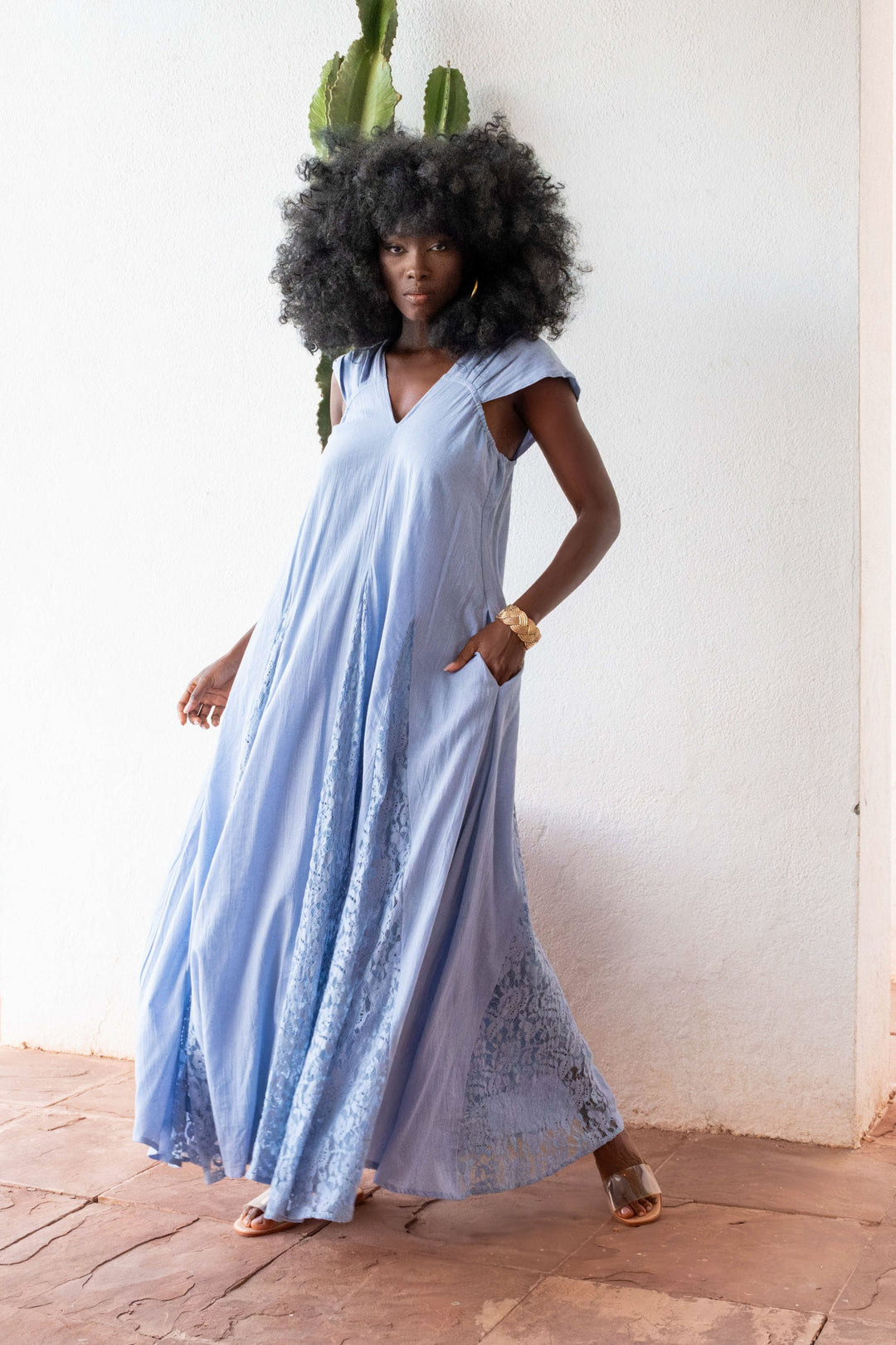 Robe Longue Sans Manches Col V Noumea - Robes