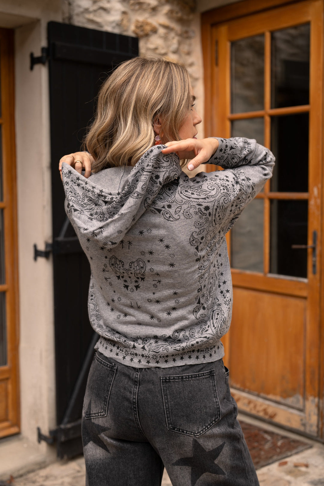 Sweat à capuche imprimé bandana Kimi Taille unique / Gris