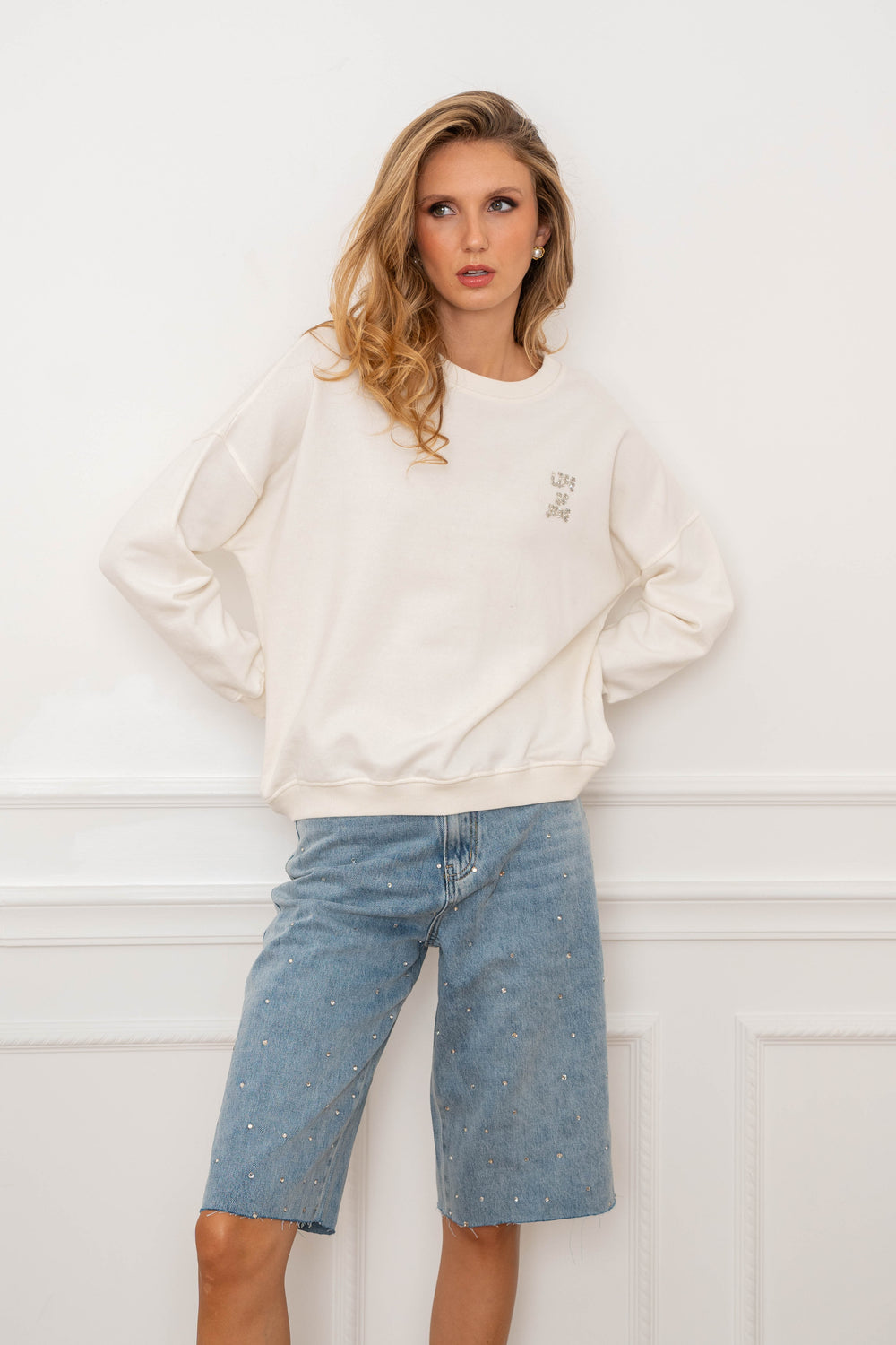 Sweat brodé de perles et strass Skully - Taille unique